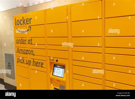 Amazon Locker Pickup Process 的图像结果