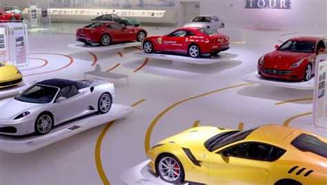 Entrada a los museos de Ferrari, Módena - Central de Reservas