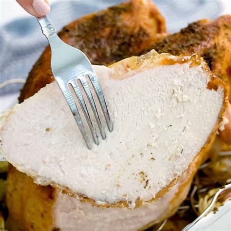 How To Roast Turkey Breast - Cooking Time & Temps Per Pound