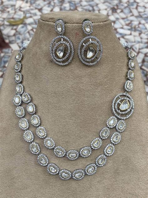 Buy Layered Kundan Necklace Online - Ishhaara