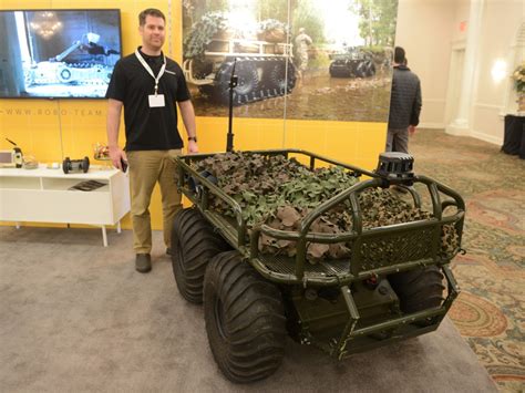 Army Robots 的图像结果