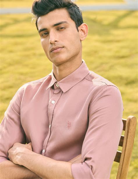 Buy Men Pacho X Tailored Fit Twill Shirt Pink|U.S. Polo Assn. India