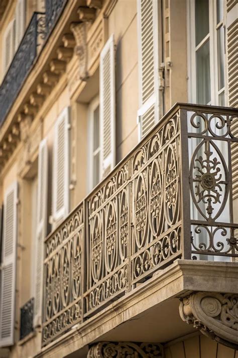 21+ Charming French Balcony Ideas to Elevate Your Space
