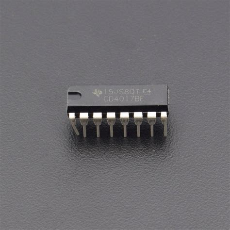 CD4017 CMOS Decade Counter with 10 Decoded Outputs – REES52