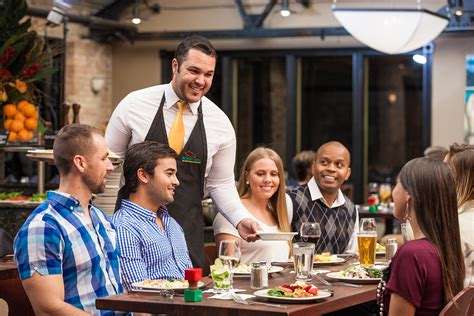 Restaurants At The Riverwoods