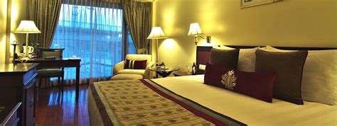 5 Star Hotel Near New Delhi Railway Station & Connaught Place