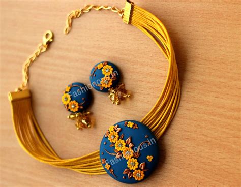 Blue Mustard Floral Polymer Clay Choker Necklace and Earrings – Fashionous