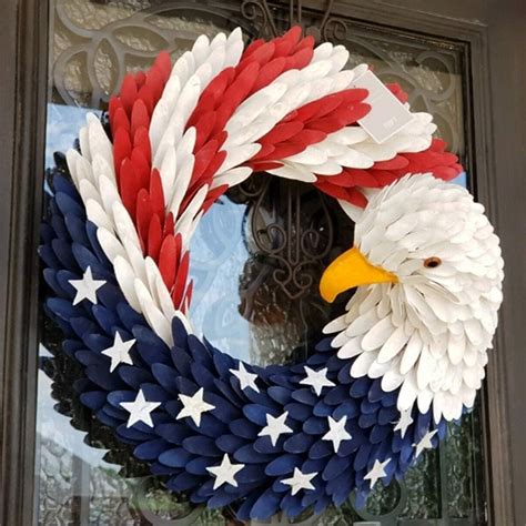 Amazon.com: American Eagle Wreath, Patriotic Brave Wings Wreaths 15 ...