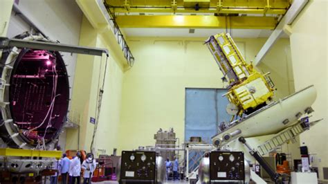 WATCH: ISRO's GSLV Rocket Rolls Out To Launch Pad For NISAR Mission On ...