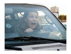 donne al volante il filmato con dei veri e propri imbranati alla guida donne al volante il filmato con dei veri e propri imbranati alla guida