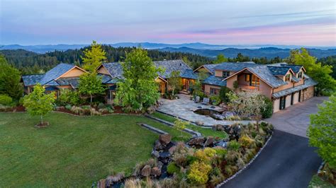 Luxury Homes For Sale In Oregon