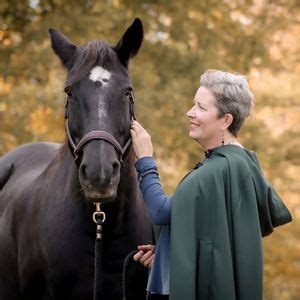 Women in Transformation: Guided By Horses — Rideau Breeze Stables and ...