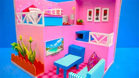 DIY迷你娃娃屋，子母床设计的粉色熊熊卧室_小玫手工-梨视频官网-Pear Video