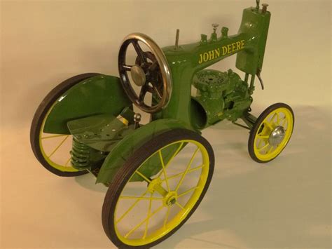 Sewing Machine Tractor 的图像结果