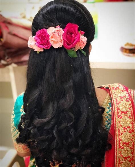 Majestic Floral Bridal Hair Accessories To Make You Look Like A Flowery ...