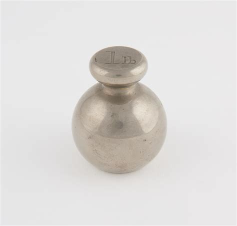 Set of 16 spherical nickel plated | Science Museum Group Collection