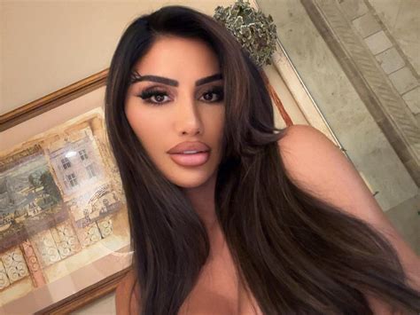 ‘Instagram famous’ model was picking up mom from jail when she lost it | Toronto Sun