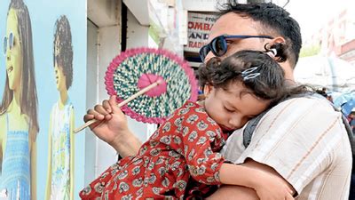 Kolkata in heatwave grip as temp vaults past 40°C | Kolkata News ...
