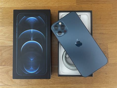 iPhone 12 Pro Blue 的图像结果