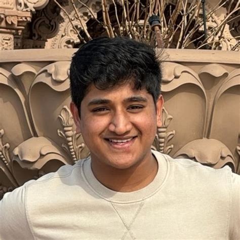 Venkateshan - Computer programming teacher in Mumbai - ₹500/h