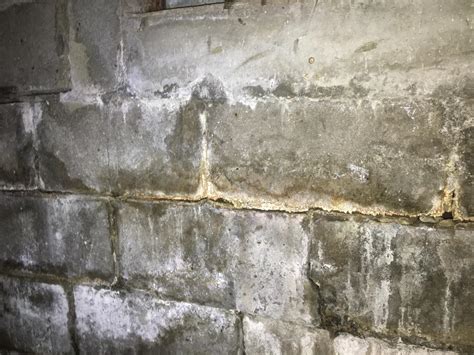 Foundation Repair - Cracking Foundation in Hartford, KY - Cinder Block ...
