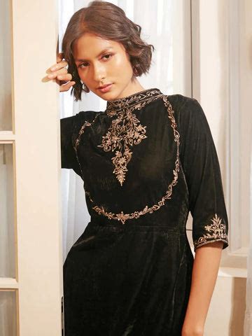 #Raisin: Your Style Guide For The Upcoming Winter 2022