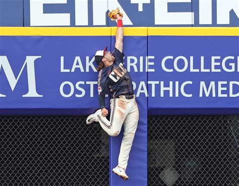 Who let the dogs out? Guardians’ bark worse than bite in 8-5 loss to ...