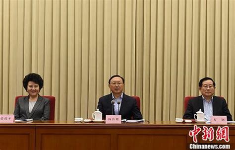 裘援平：国务院侨办将从三方面加强侨务法治建设