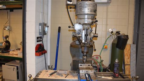 Image result for How to Use a Vertical Milling Machine