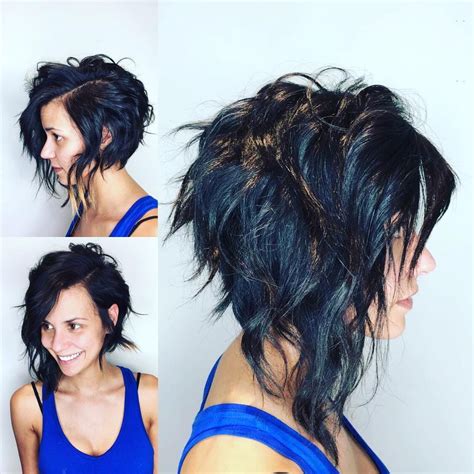 This Edgy Angled Asymmetric Razor Cut Bob with Wavy Texture and Black ...
