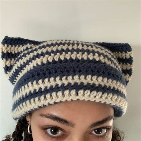 Beabadoobee crochet cat hat | Crochet cat hat, Cute crochet, Crochet beanie