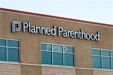 July 15, 2025: Planned Parenthood’s future, paramedic charged in death ...
