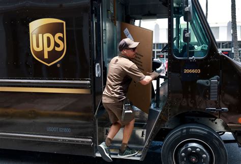 How Prosperous Is America? Ask UPS Drivers - Bloomberg