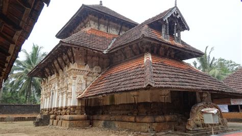 Top Shiva Temples in Kerala | Tour to the temples of Kerala