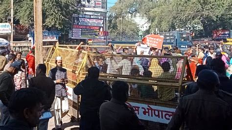 Railways’ anti-encroachment drive: Slum dwellers visit CM House to seek ...