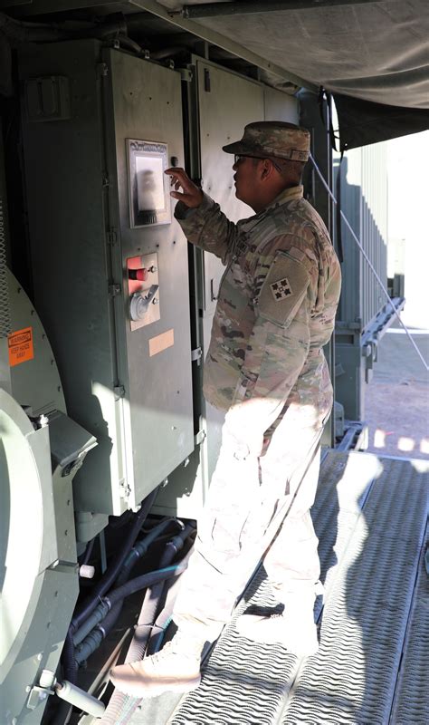 Command Post Training 的图像结果