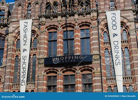 Facade of Amsterdam Magna Plaza Shopping Center Editorial Stock Image - Image of palace, brick ...