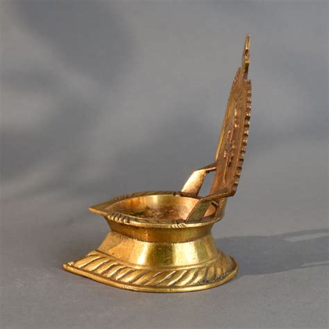 Shop Brass Pooja Diya at Best Price | IndianShelf