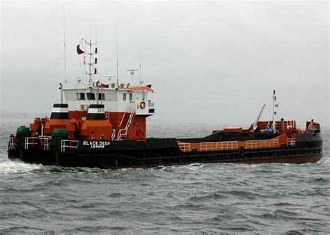 Black Deep - Hopper barges - Equipment | Dredging Database
