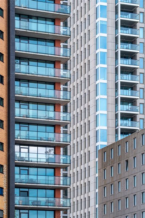 High-Rise Residential Building Design 的图像结果