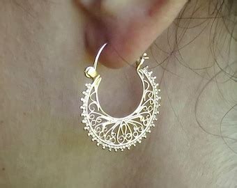 Lianie - Etsy India