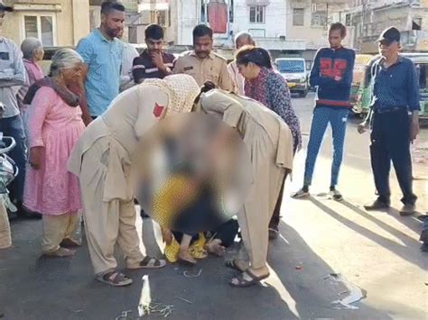 Vadodara Woman Police Van Incident: Woman Rescued