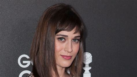 Lizzy Caplan: 'So drunk' during 'True Blood' sex scene