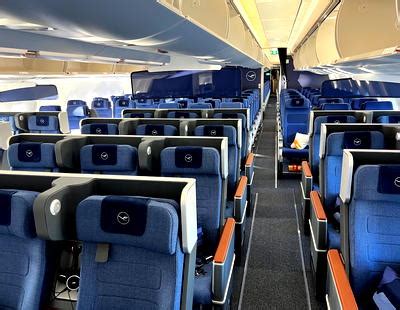 Lufthansa A319 Business Class 的图像结果