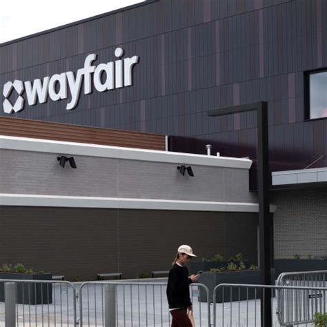 45 September Memes - Parade