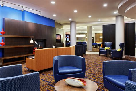Courtyard by Marriott Knoxville Airport Alcoa | Convenient Park, Stay ...