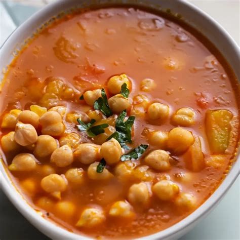 25- Minutes Moroccan Chickpea Soup Recipe - Perfect For Dining ...
