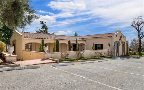 Museum Gallery — Edward-Dean Museum and Gardens