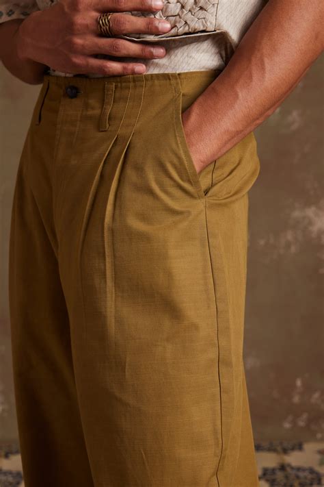 Cord Menswear - Olive Kahlo Pants - Elahe