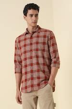 Buy Men Maroon Custom Fit Check Full Sleeves Casual Shirt Online ...